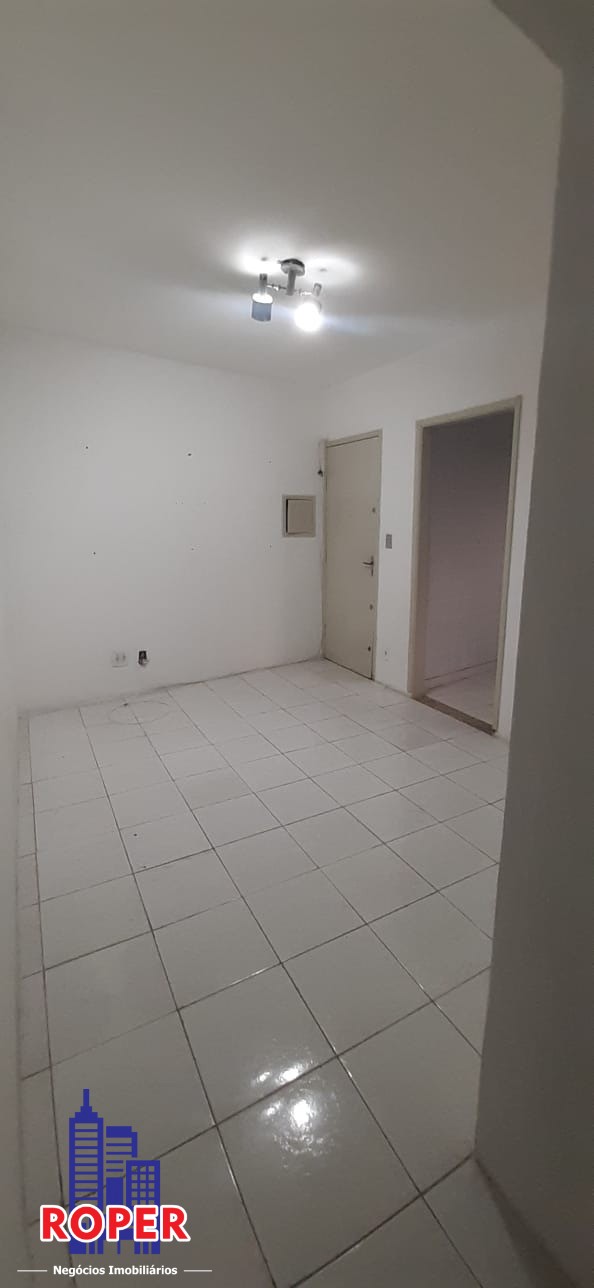 Apartamento para alugar com 2 quartos, 60m² - Foto 13