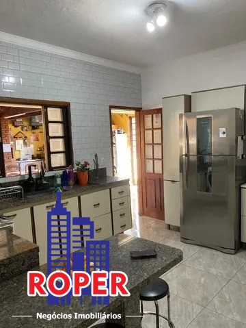 Chácara à venda com 4 quartos, 2467m² - Foto 10