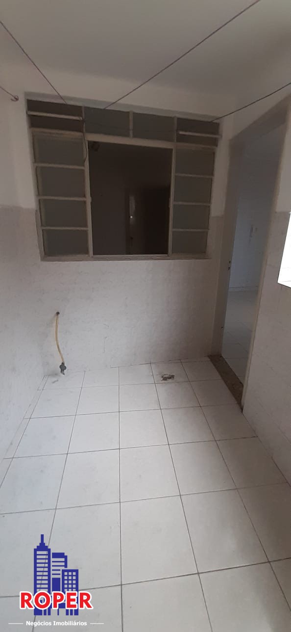 Apartamento para alugar com 2 quartos, 60m² - Foto 7