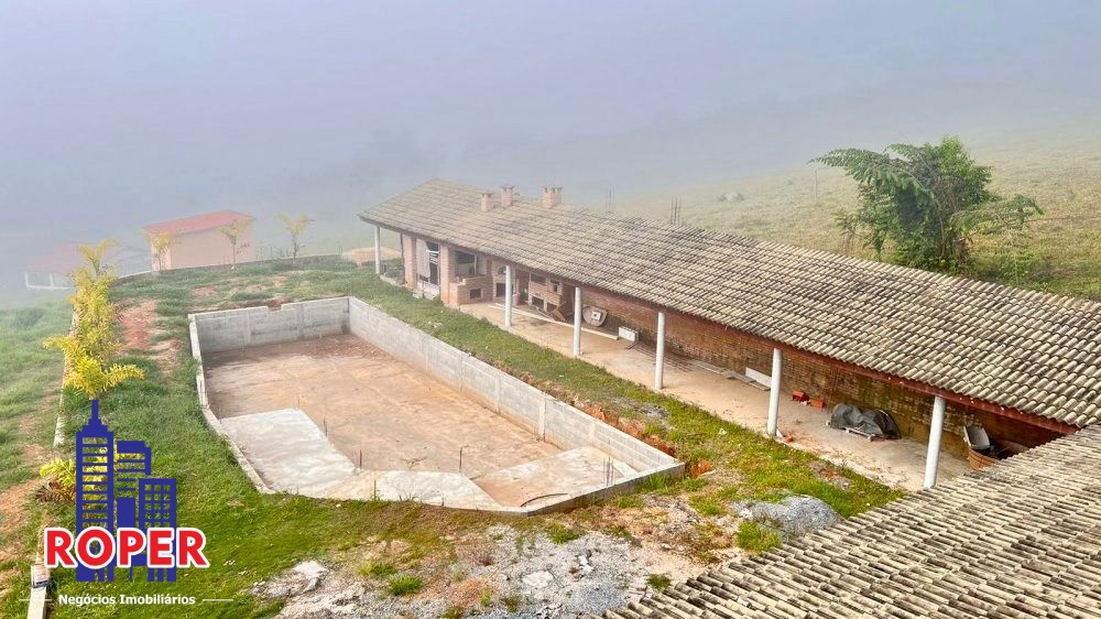 Chácara à venda com 16 quartos, 4000m² - Foto 25