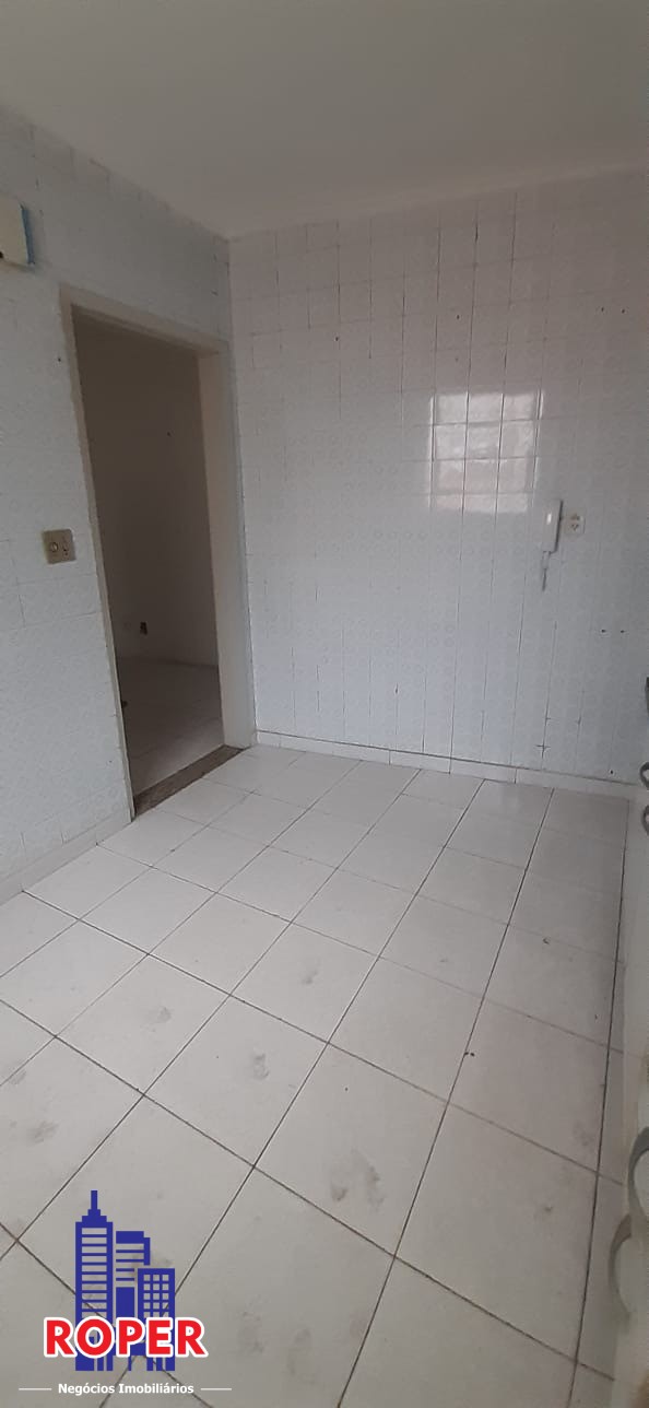 Apartamento para alugar com 2 quartos, 60m² - Foto 16