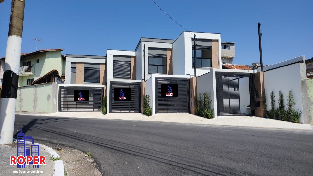 Casa à venda com 3 quartos, 110m² - Foto 1