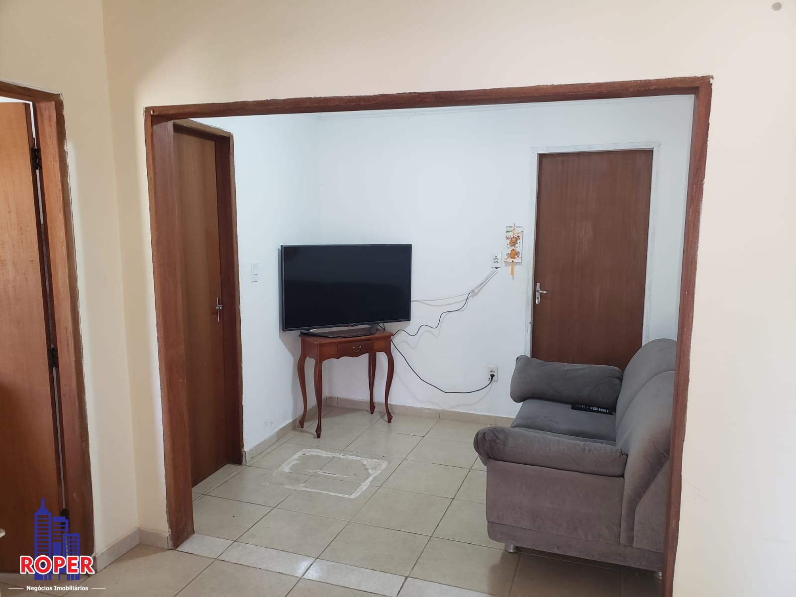 Chácara à venda com 3 quartos, 2260m² - Foto 9