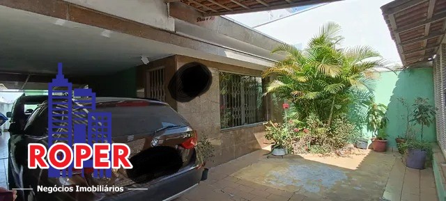 Casa à venda com 2 quartos, 168m² - Foto 1