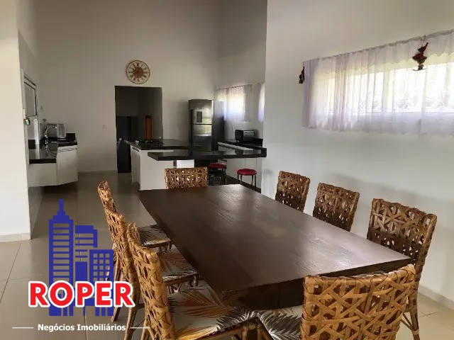 Chácara à venda com 8 quartos, 2370m² - Foto 6