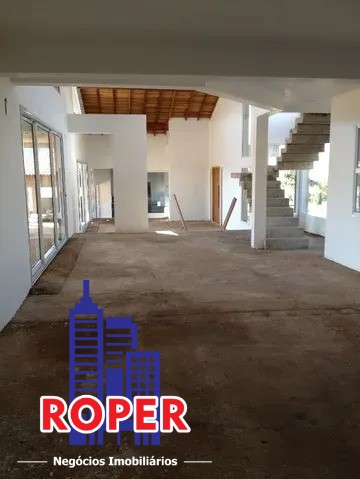 Chácara à venda com 8 quartos, 2370m² - Foto 13