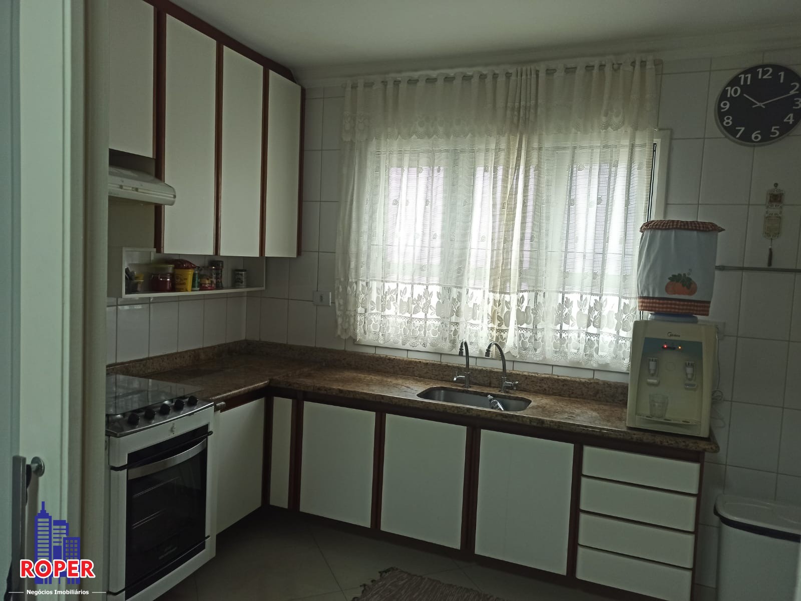 Casa à venda com 3 quartos, 150m² - Foto 17