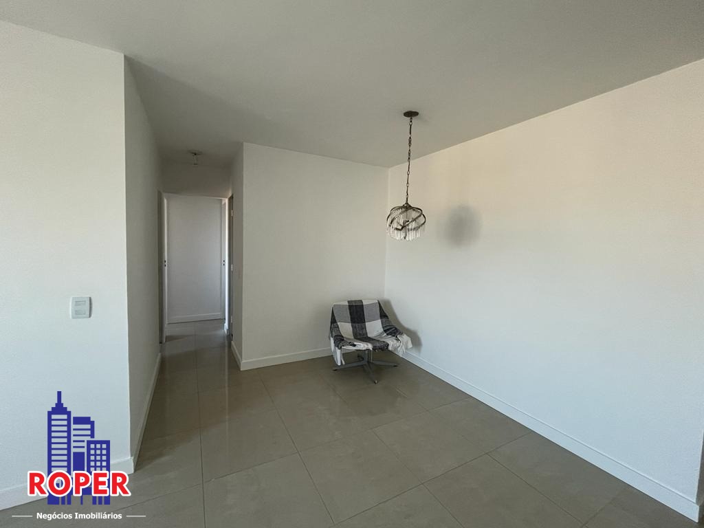 Apartamento à venda com 3 quartos, 65m² - Foto 4