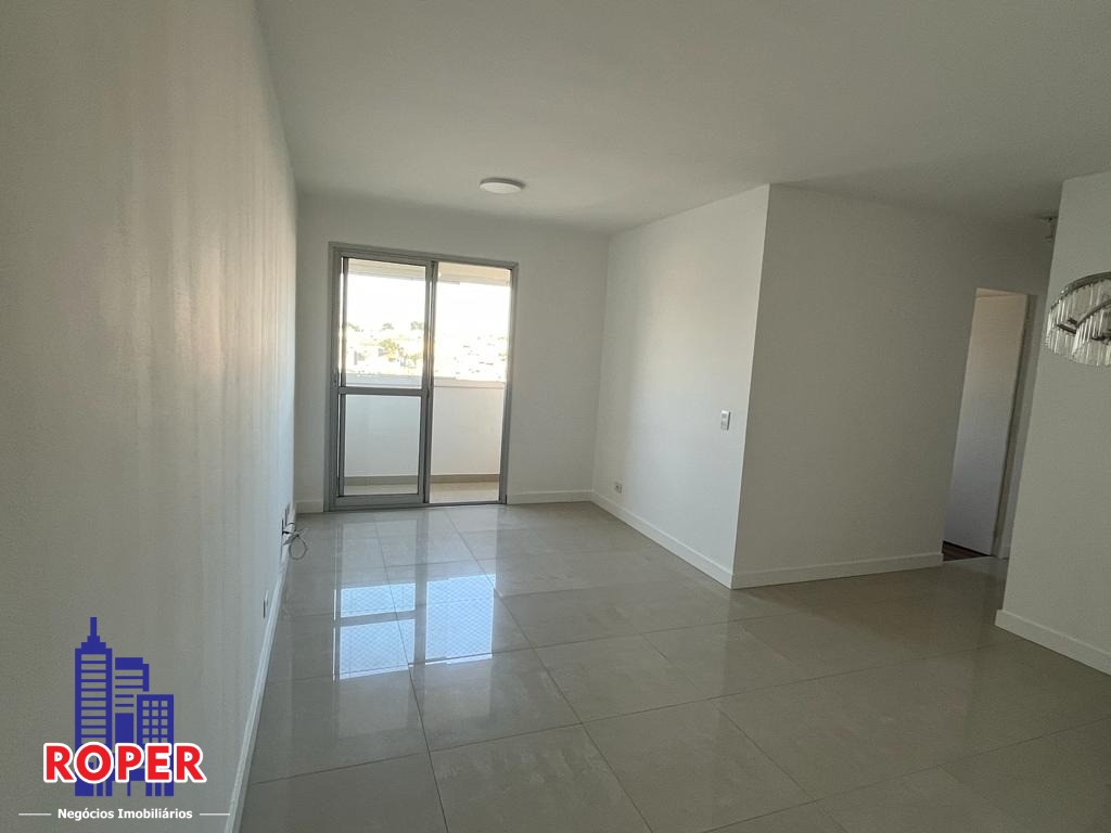 Apartamento à venda com 3 quartos, 65m² - Foto 2