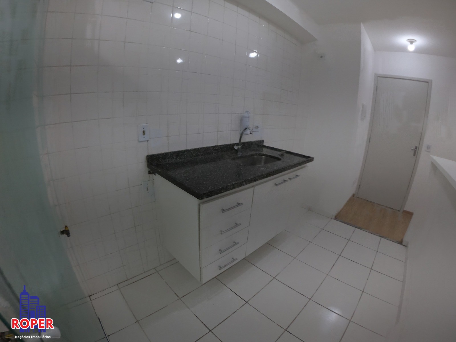 Apartamento à venda com 2 quartos, 65m² - Foto 13