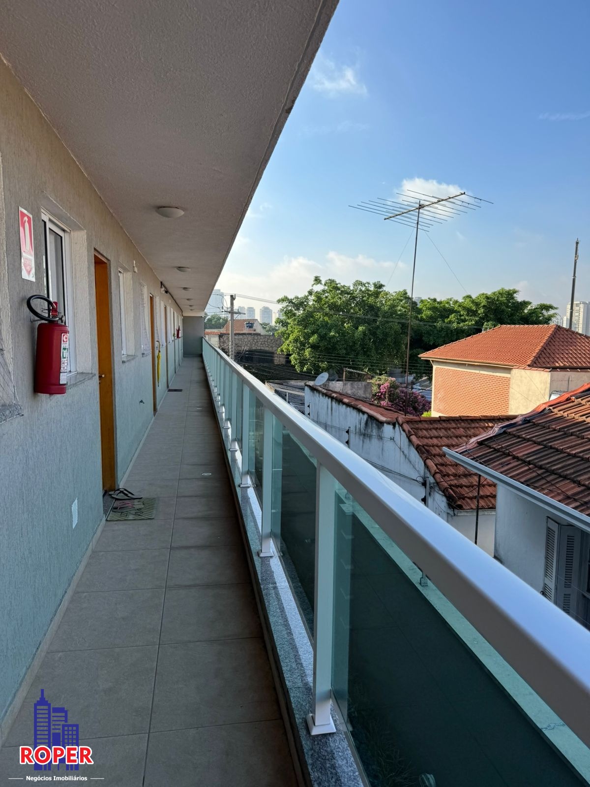 Apartamento à venda com 1 quarto, 29m² - Foto 1