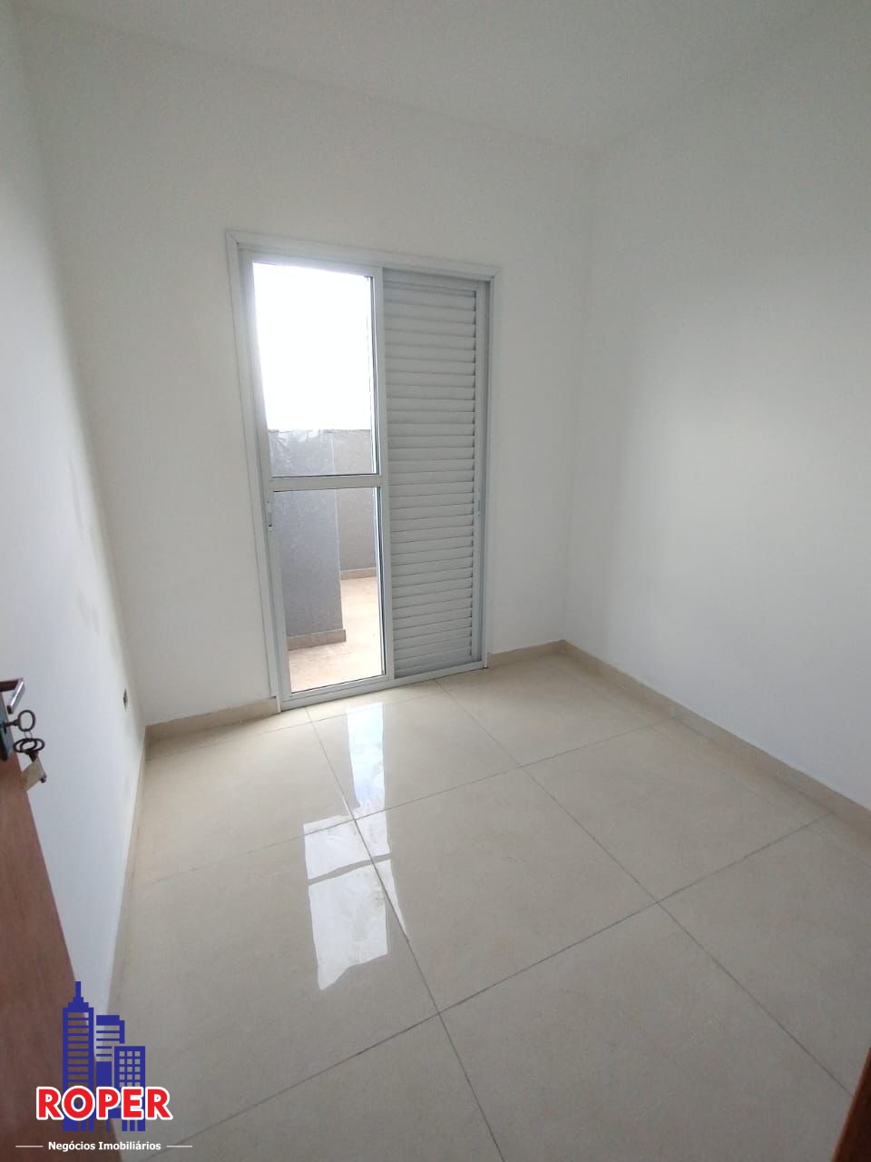 Apartamento à venda com 1 quarto, 33m² - Foto 12