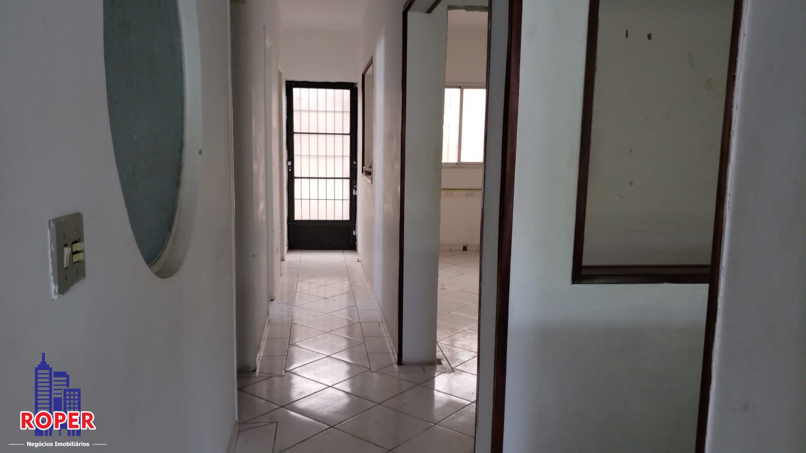 Prédio Inteiro para alugar com 6 quartos, 320m² - Foto 13