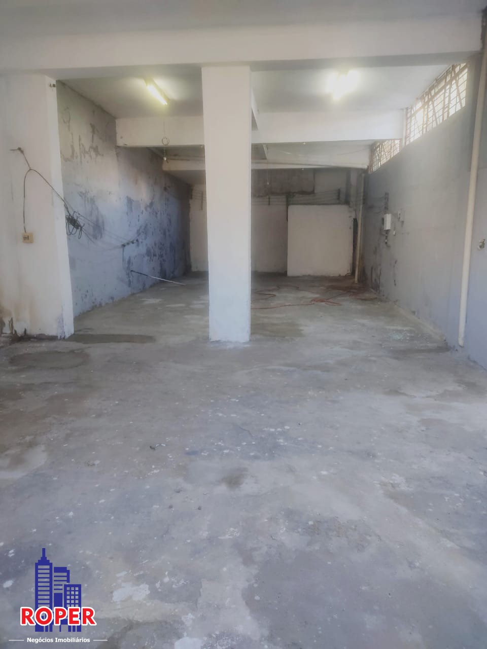 Loja-Salão para alugar, 220m² - Foto 1