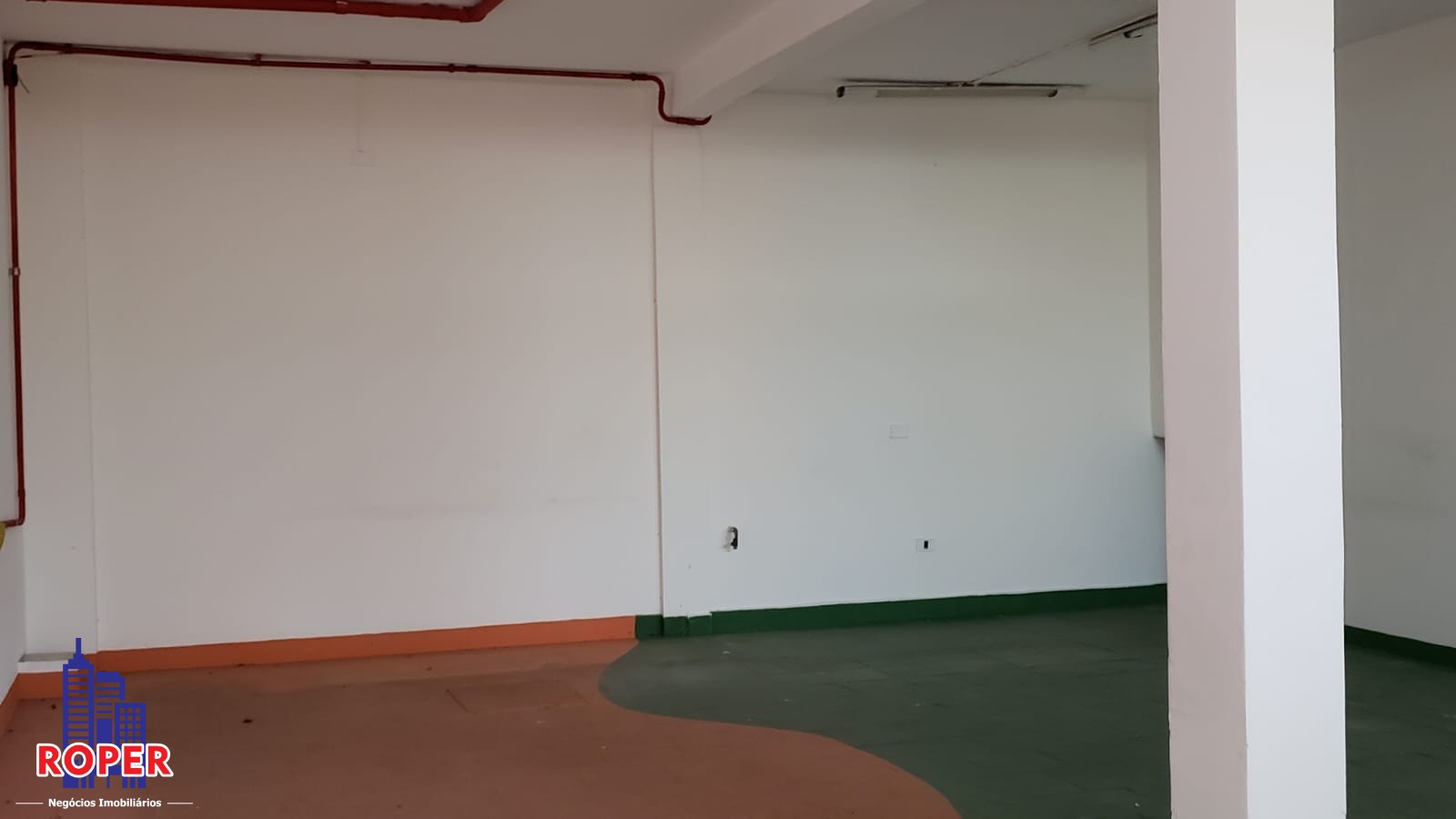 Prédio Inteiro para alugar com 6 quartos, 320m² - Foto 22