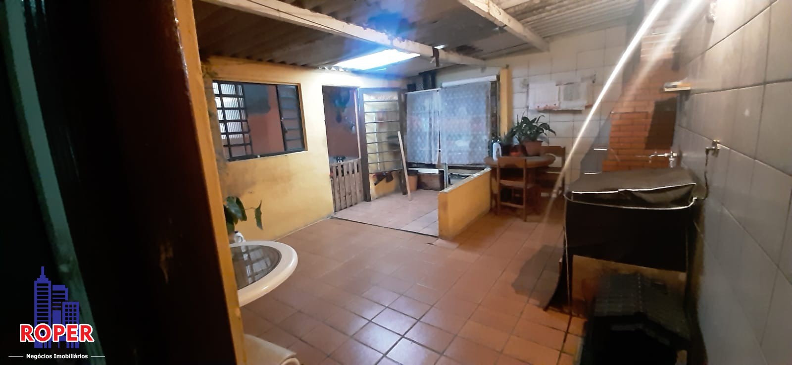 Casa à venda com 3 quartos, 157m² - Foto 2