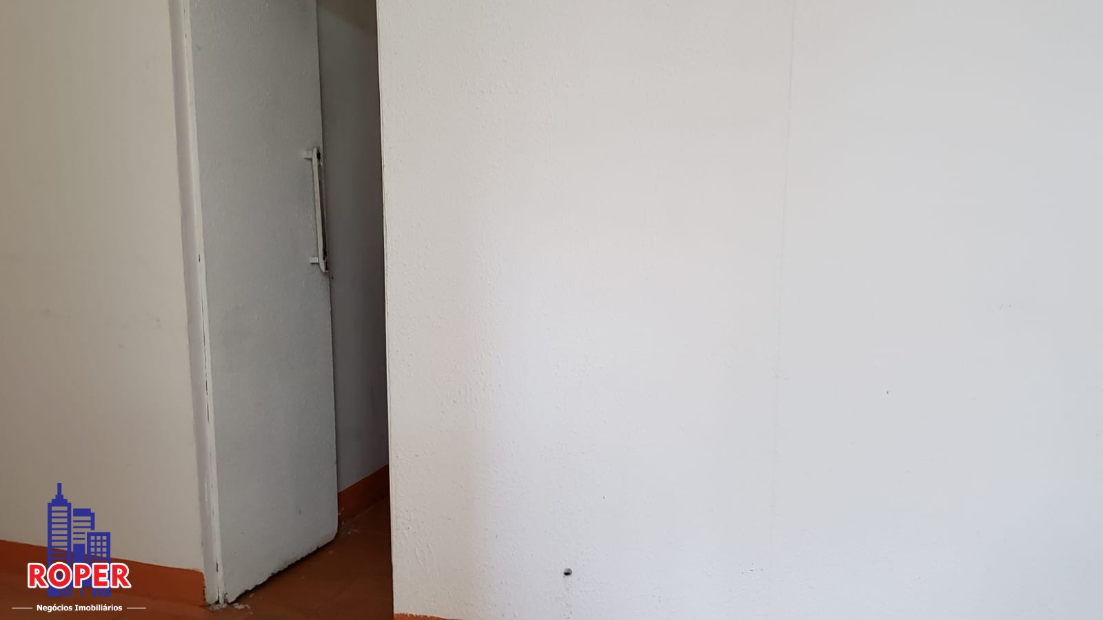 Prédio Inteiro para alugar com 6 quartos, 320m² - Foto 26