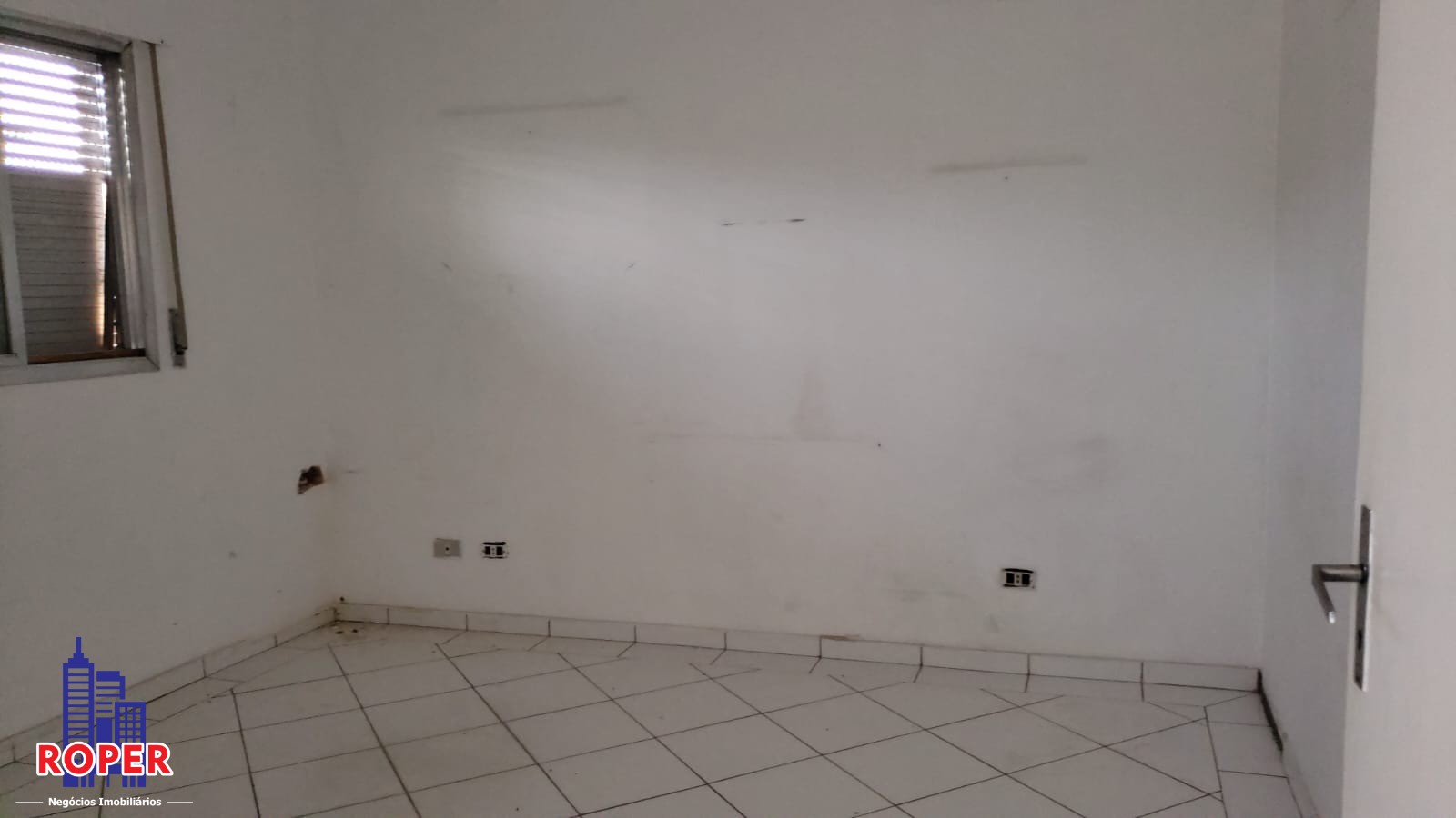 Prédio Inteiro para alugar com 6 quartos, 320m² - Foto 21