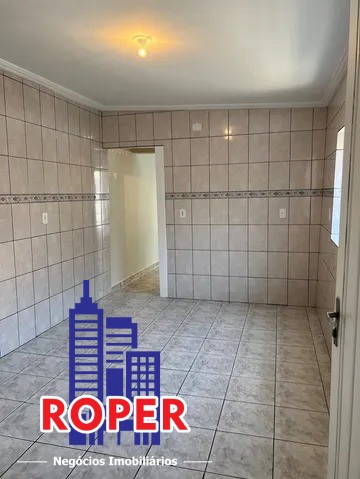 Casa à venda com 2 quartos, 100m² - Foto 5