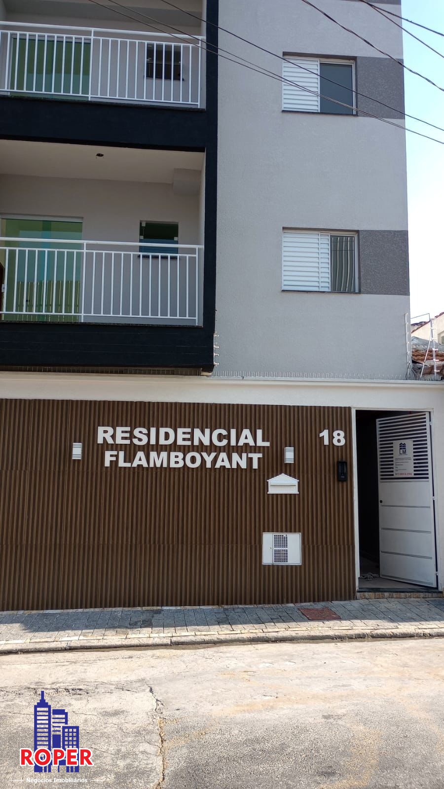 Apartamento à venda com 1 quarto, 33m² - Foto 2