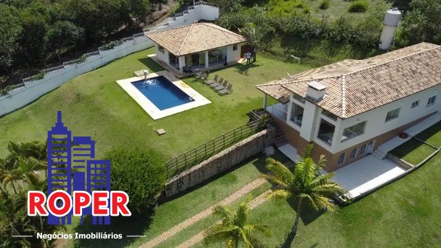 Chácara à venda com 2 quartos, 21000m² - Foto 1