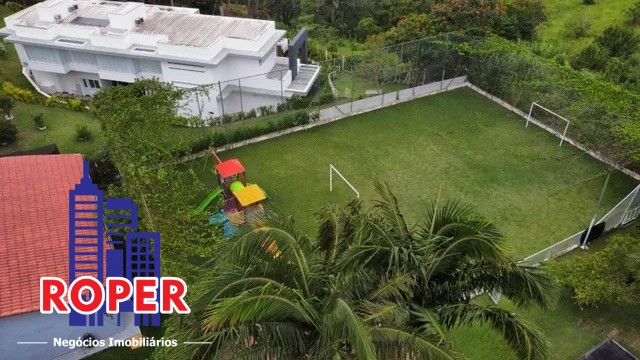 Chácara à venda com 5 quartos, 3190m² - Foto 12