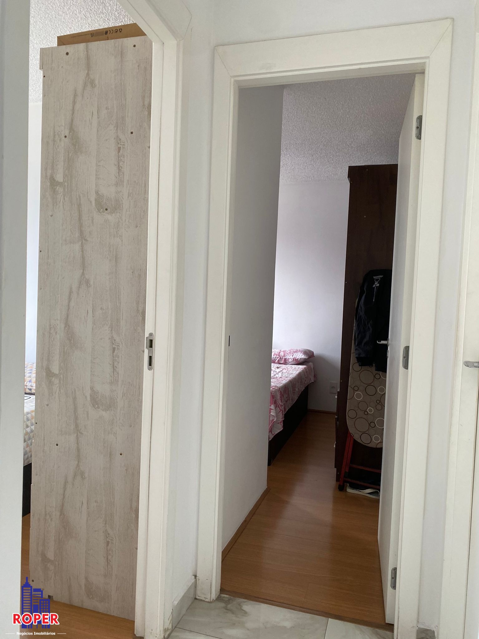 Apartamento à venda com 2 quartos, 41m² - Foto 9