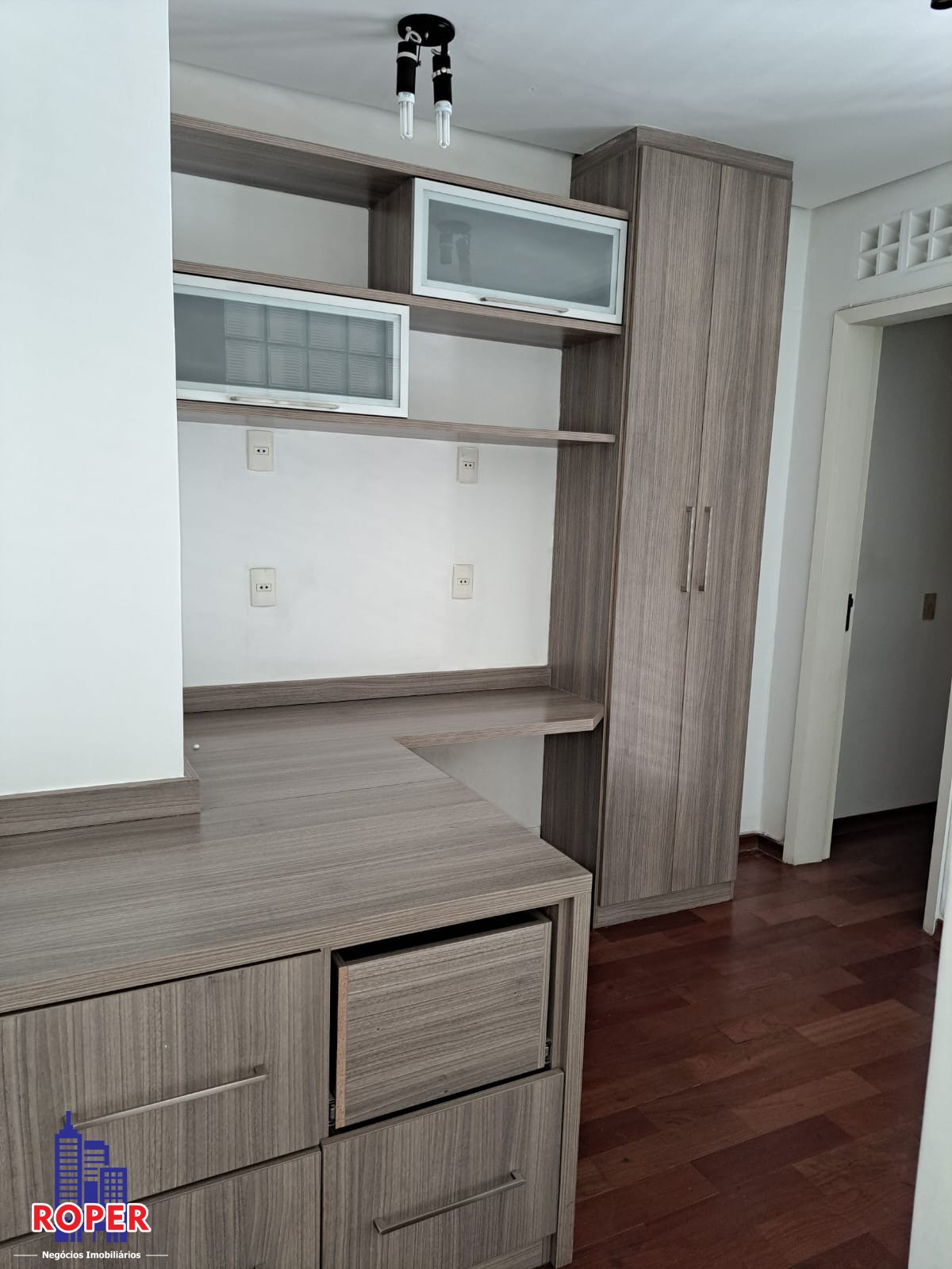 Apartamento à venda com 4 quartos, 214m² - Foto 21