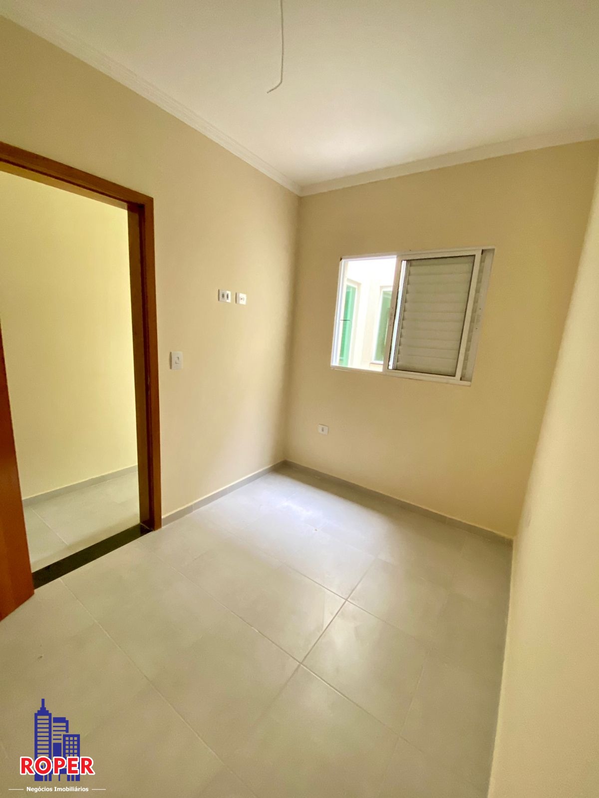 Casa à venda com 3 quartos, 115m² - Foto 2