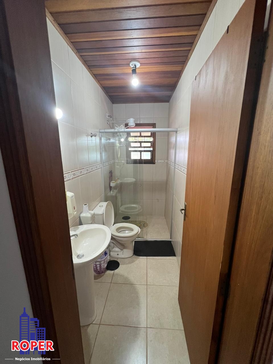 Chácara à venda com 4 quartos, 800m² - Foto 24