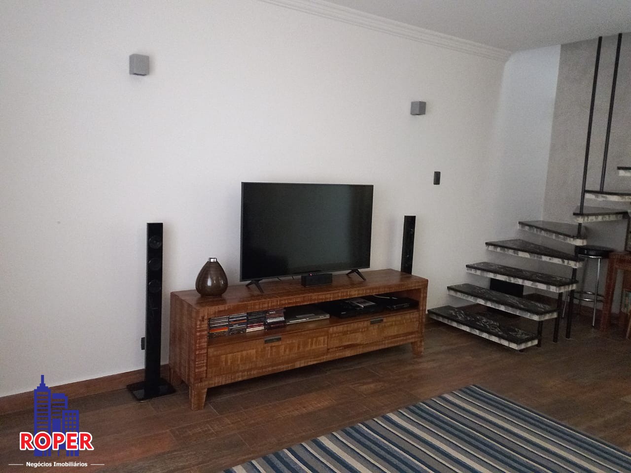 Casa à venda com 2 quartos, 100m² - Foto 4