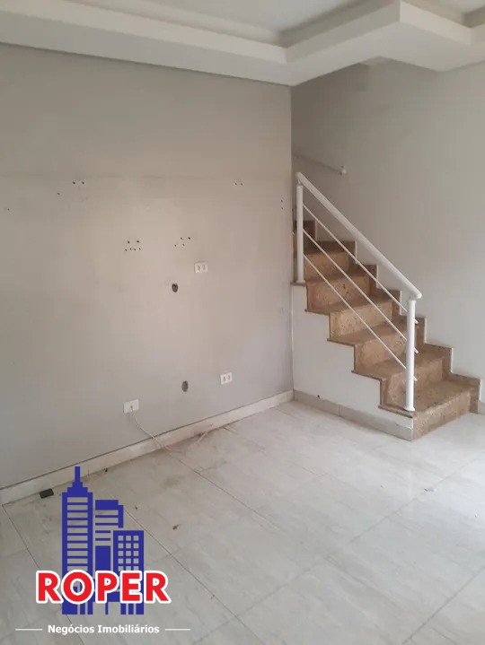 Casa à venda e aluguel com 2 quartos, 100m² - Foto 3