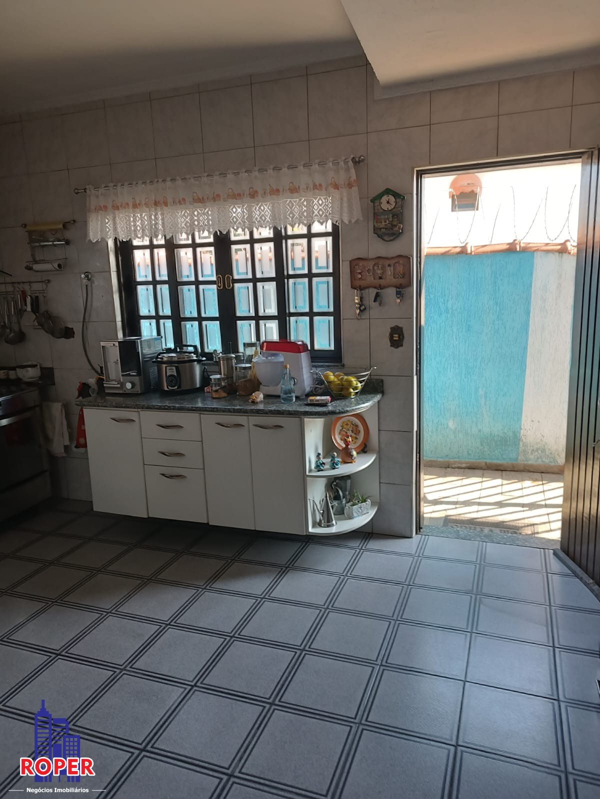 Casa à venda com 4 quartos, 320m² - Foto 13