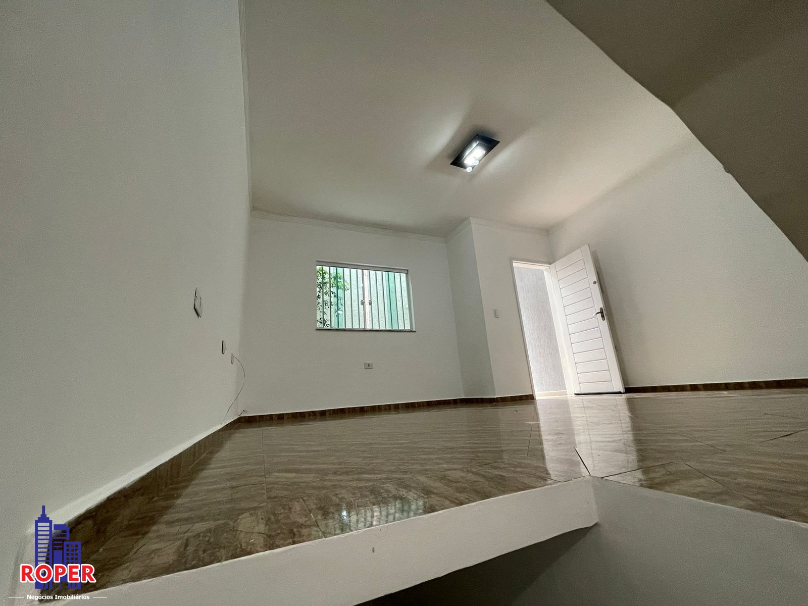 Casa à venda com 3 quartos, 152m² - Foto 4