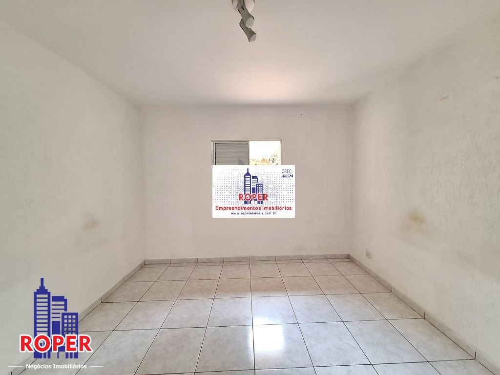 Casa para alugar com 3 quartos, 100m² - Foto 13