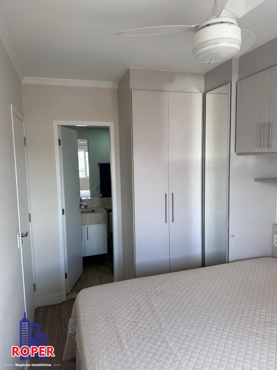 Apartamento à venda com 2 quartos, 62m² - Foto 41