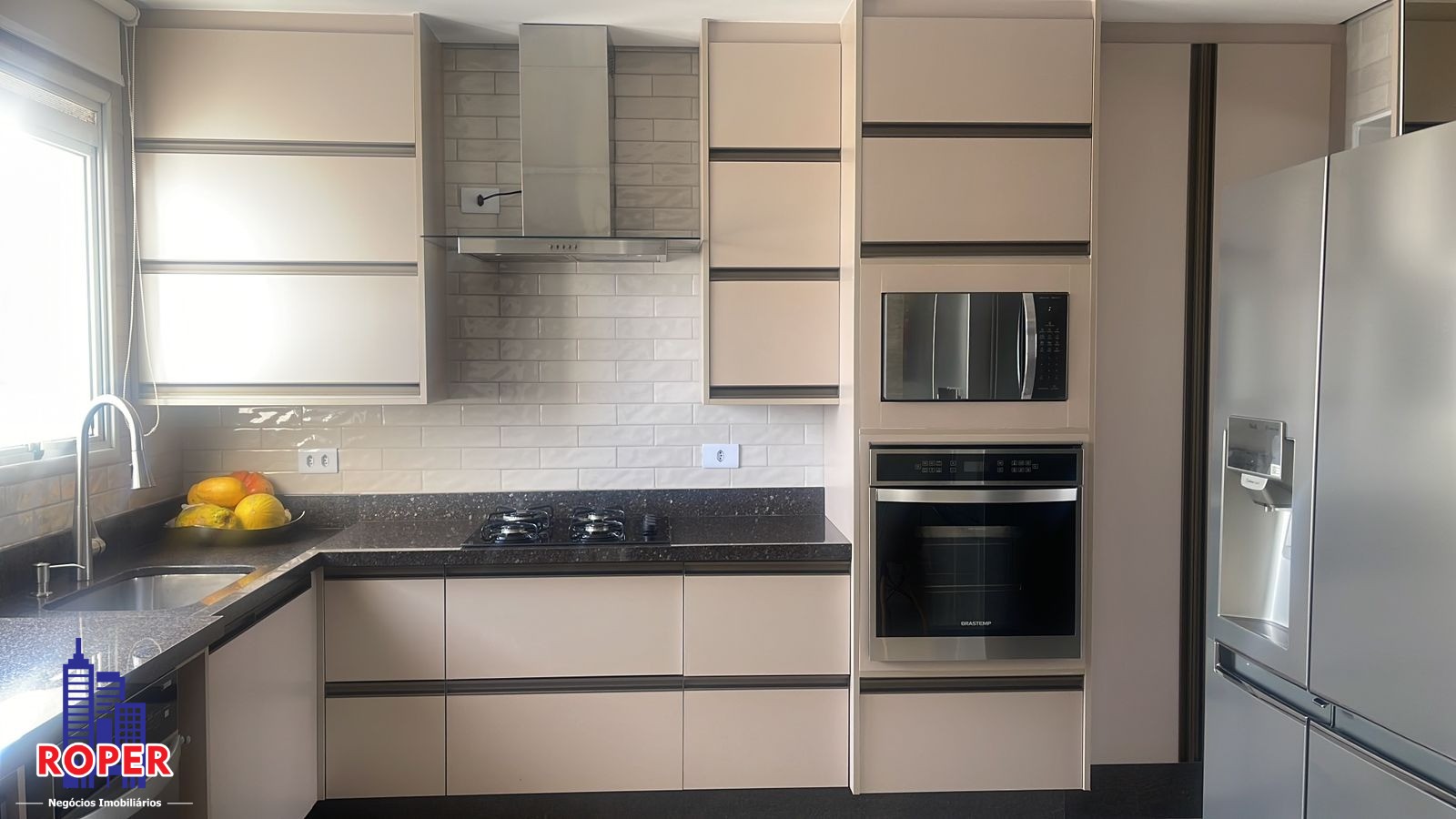 Apartamento à venda com 3 quartos, 141m² - Foto 17