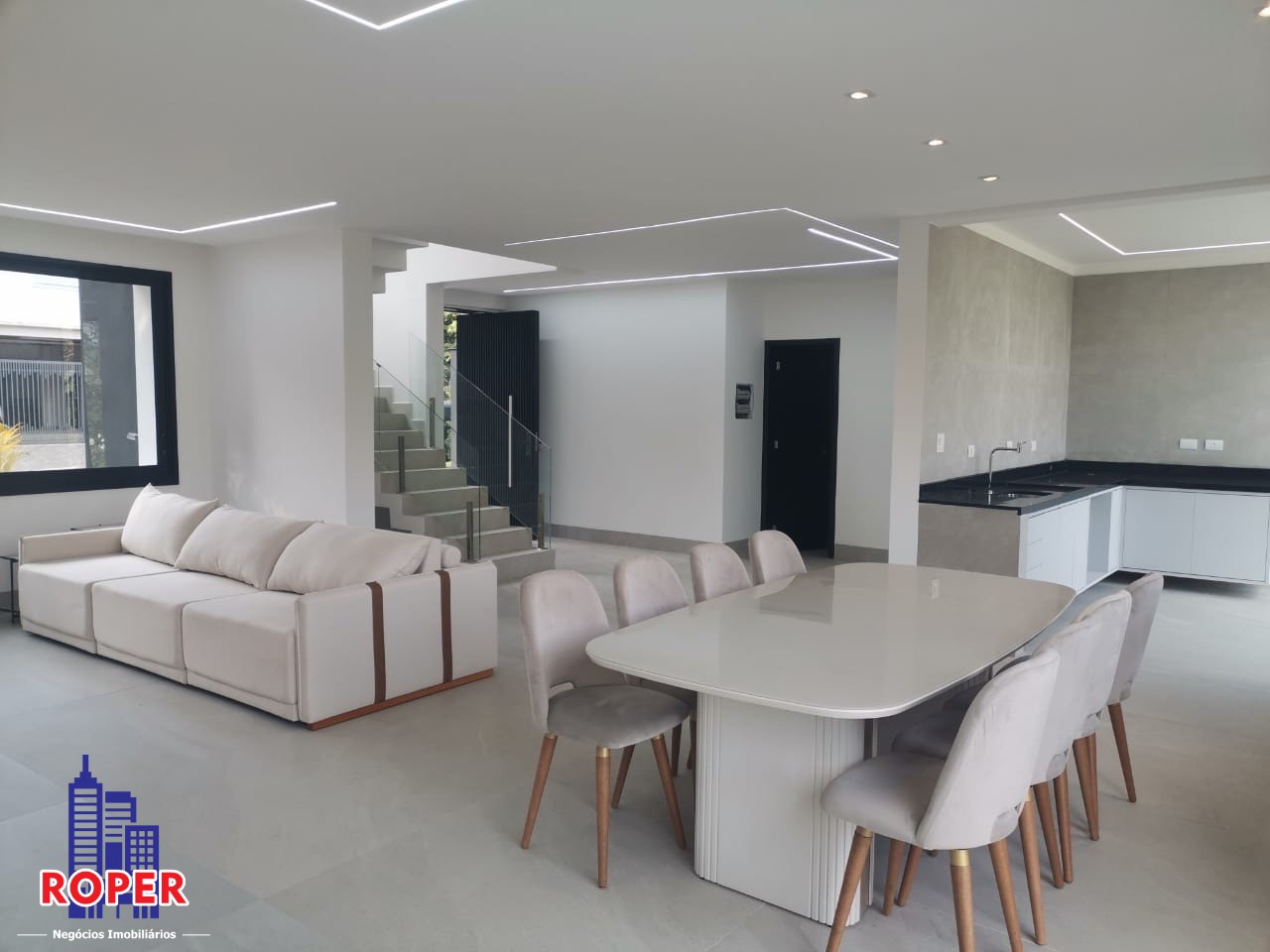 Casa à venda com 5 quartos, 280m² - Foto 3