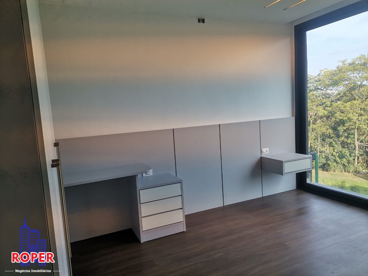 Casa à venda com 5 quartos, 280m² - Foto 19