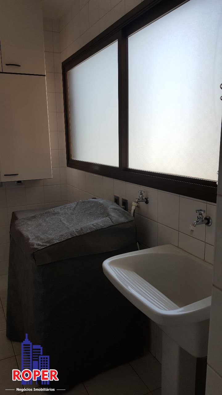 Apartamento para alugar com 3 quartos, 100m² - Foto 17