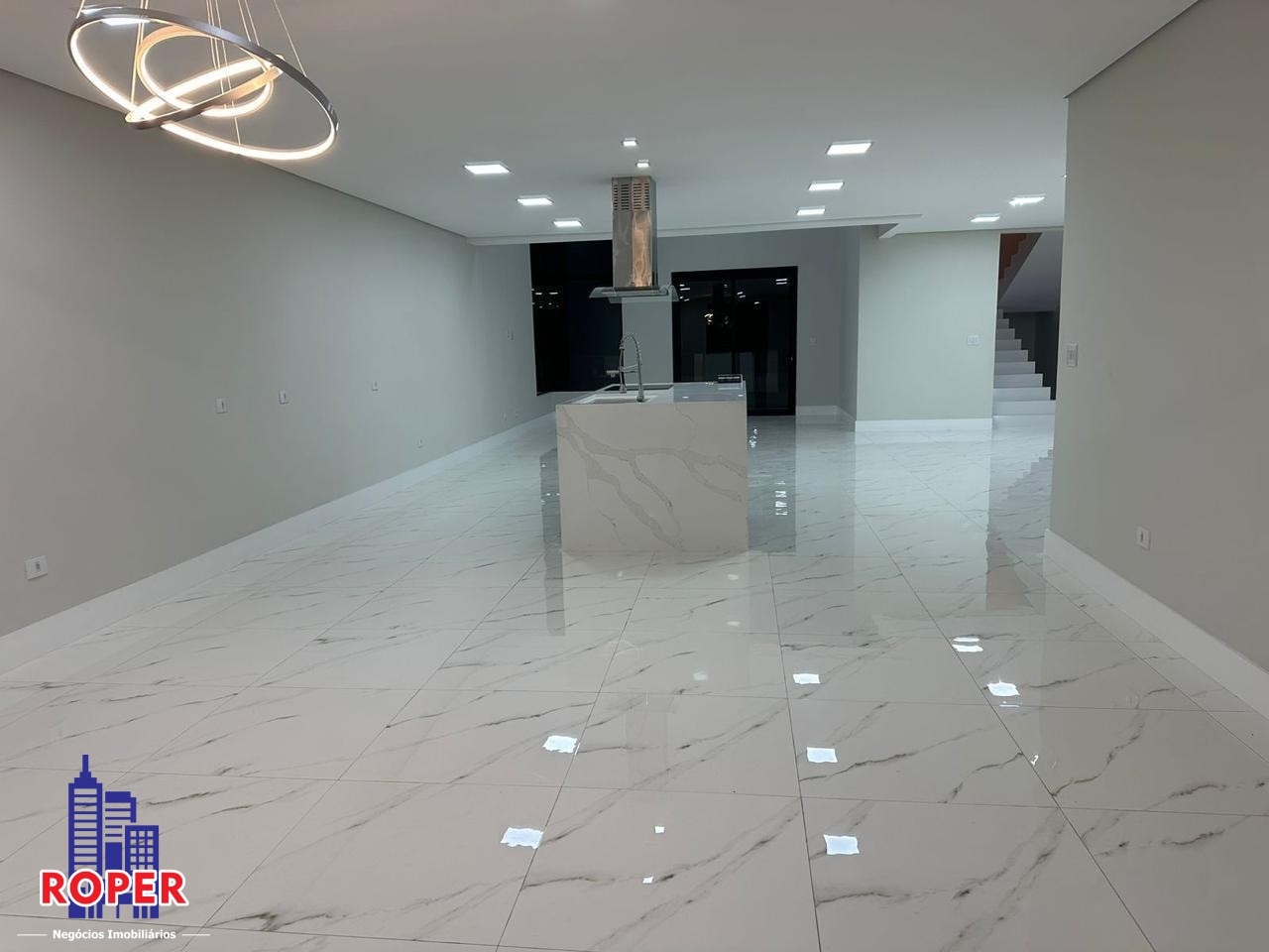 Casa à venda com 5 quartos, 382m² - Foto 10