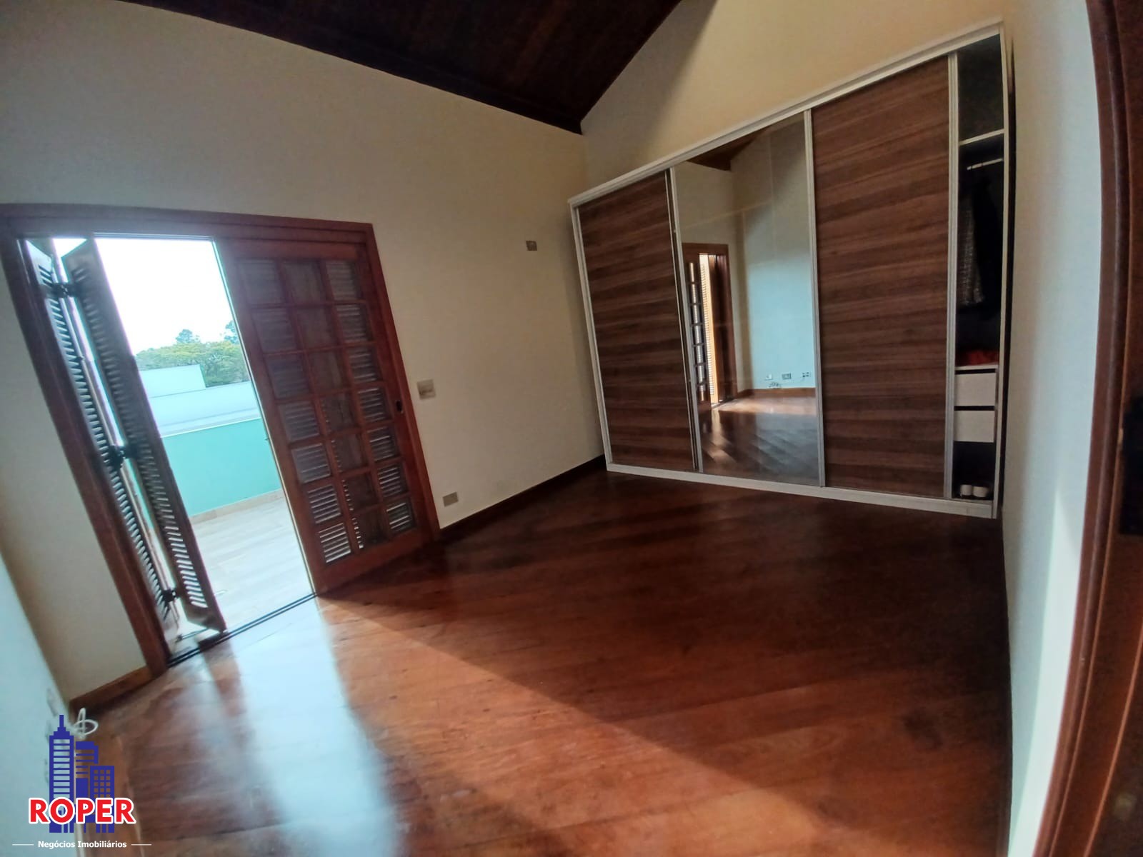 Casa à venda e aluguel com 4 quartos, 493m² - Foto 20