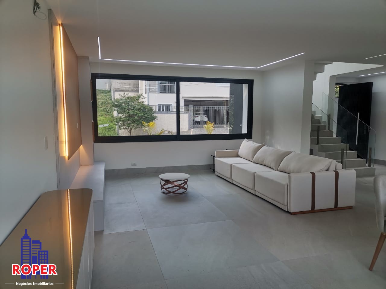 Casa à venda com 5 quartos, 280m² - Foto 5