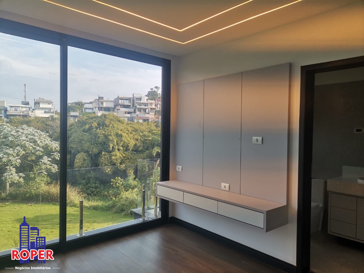 Casa à venda com 5 quartos, 280m² - Foto 22