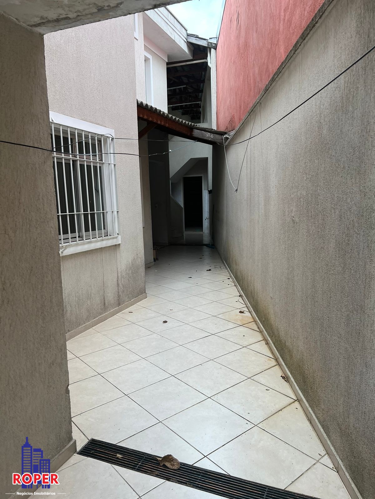 Casa à venda com 4 quartos, 205m² - Foto 18