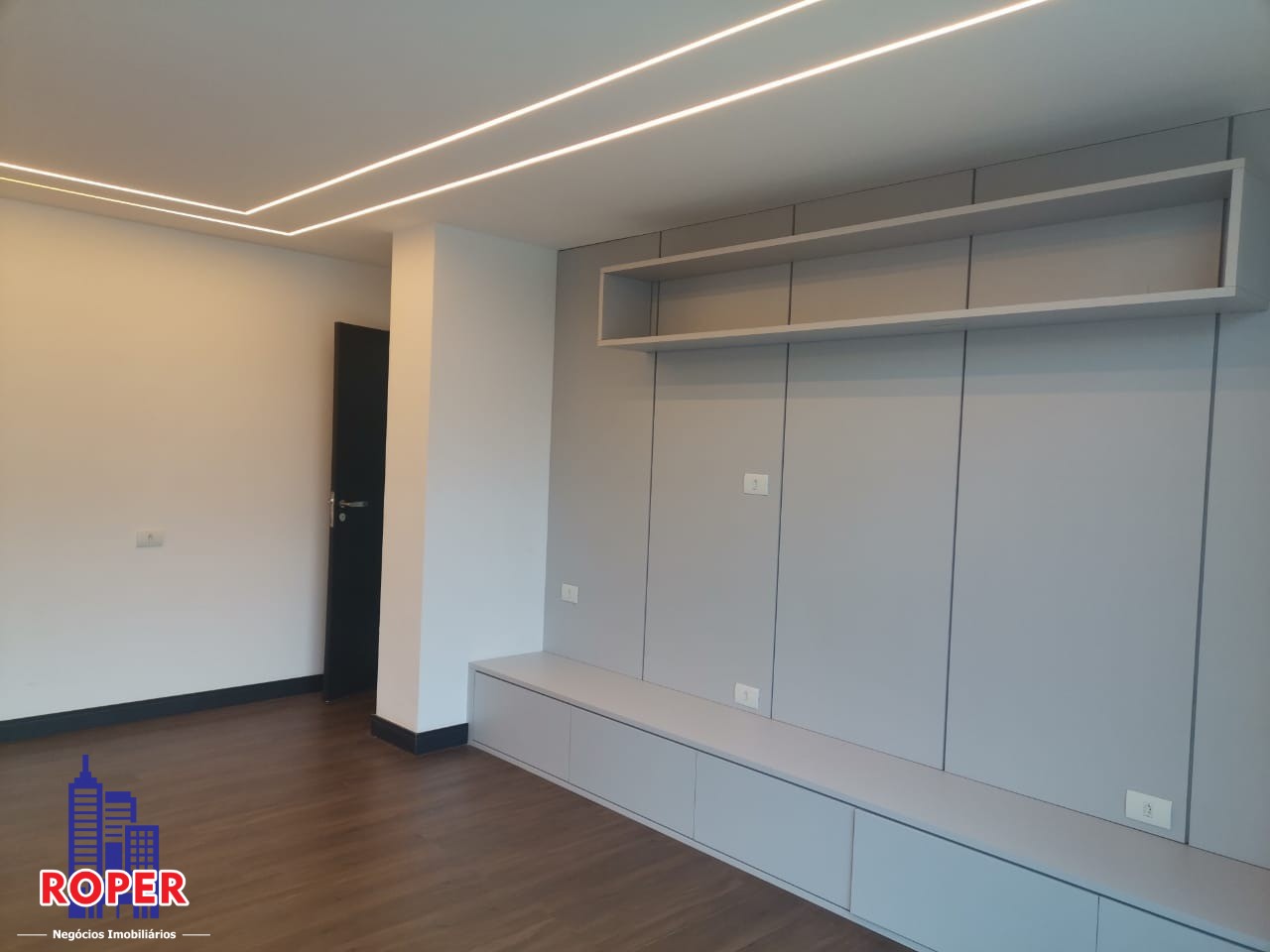 Casa à venda com 5 quartos, 280m² - Foto 16