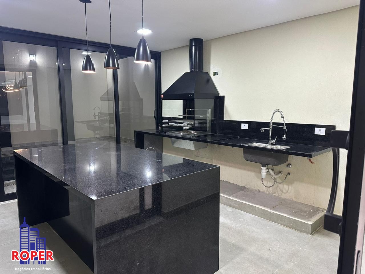 Casa à venda com 5 quartos, 382m² - Foto 15