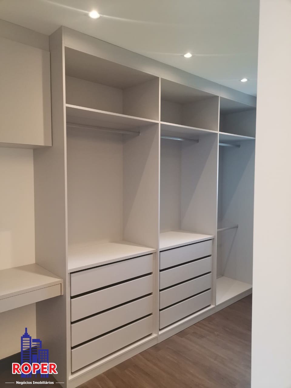 Casa à venda com 5 quartos, 280m² - Foto 14