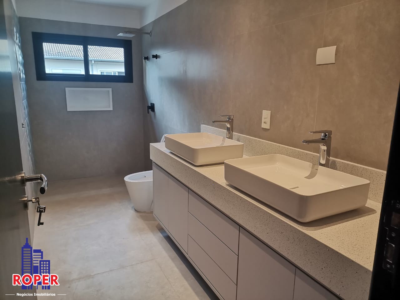 Casa à venda com 5 quartos, 280m² - Foto 17