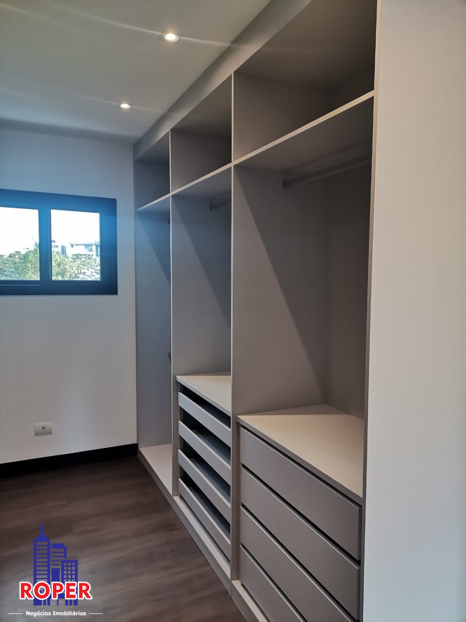 Casa à venda com 5 quartos, 280m² - Foto 13